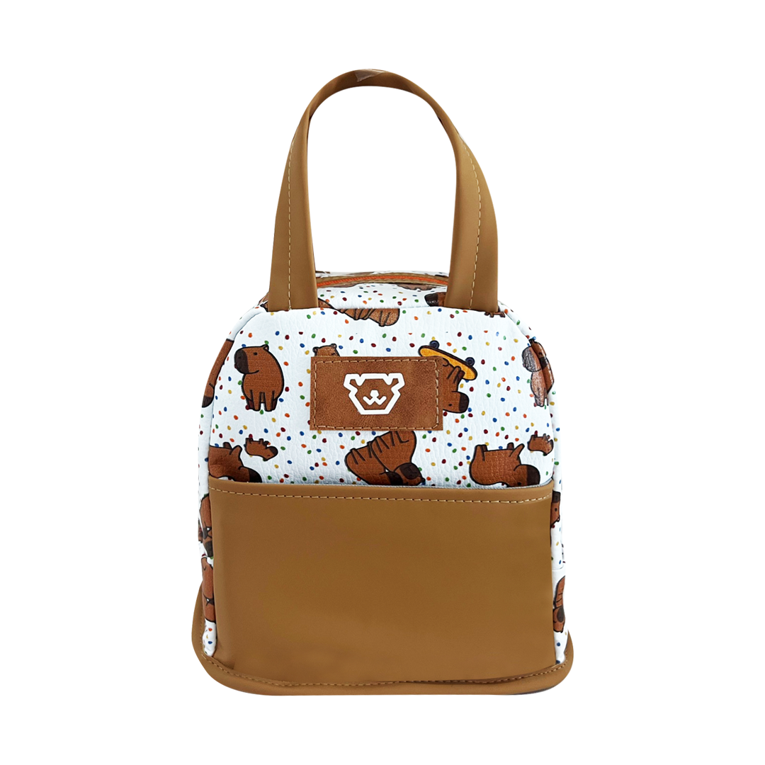 WALKING TOILETRY BAG