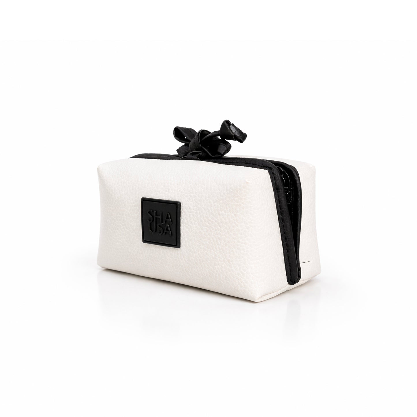 Neceser pequeño blanco perlado con lazo negro